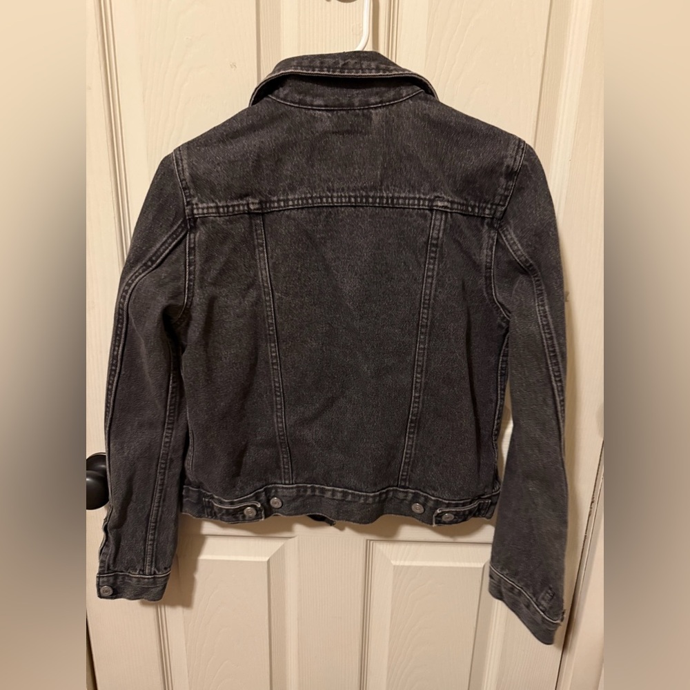 levi’s black jacket - Picture 2 of 3